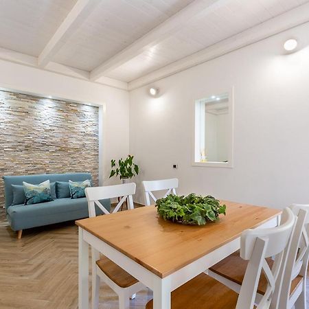 דירות קאפוטרה Casa Titina מראה חיצוני תמונה