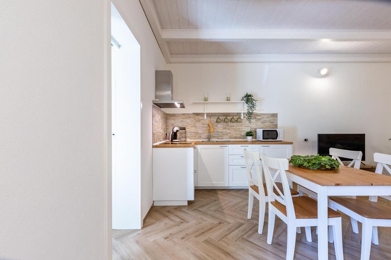 דירות קאפוטרה Casa Titina מראה חיצוני תמונה